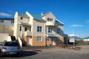 Отель Hvammur Apartments  Höfn Í Hornafirði